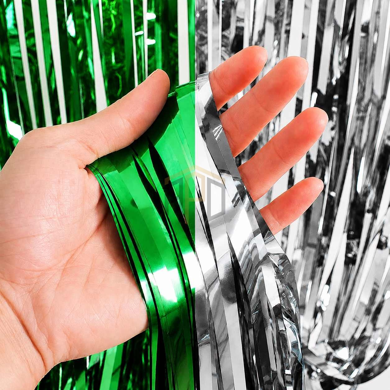 1½ x5 FT Silver Green Foil Fringe Curtain