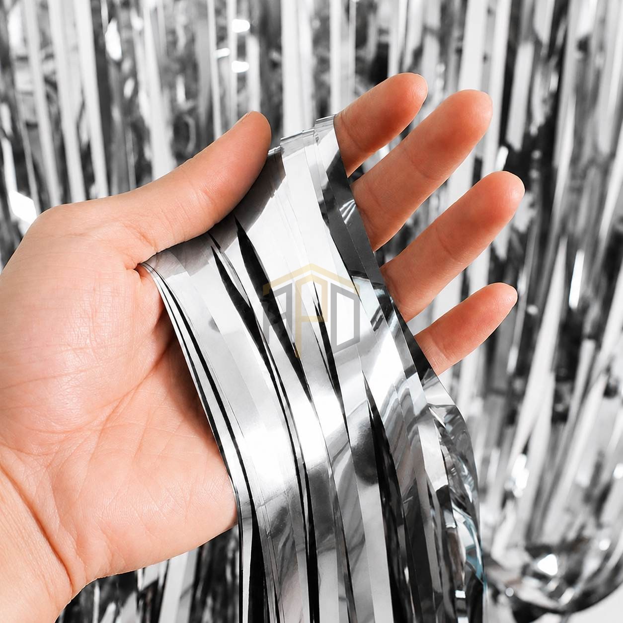1½ x5 FT Silver Green Foil Fringe Curtain